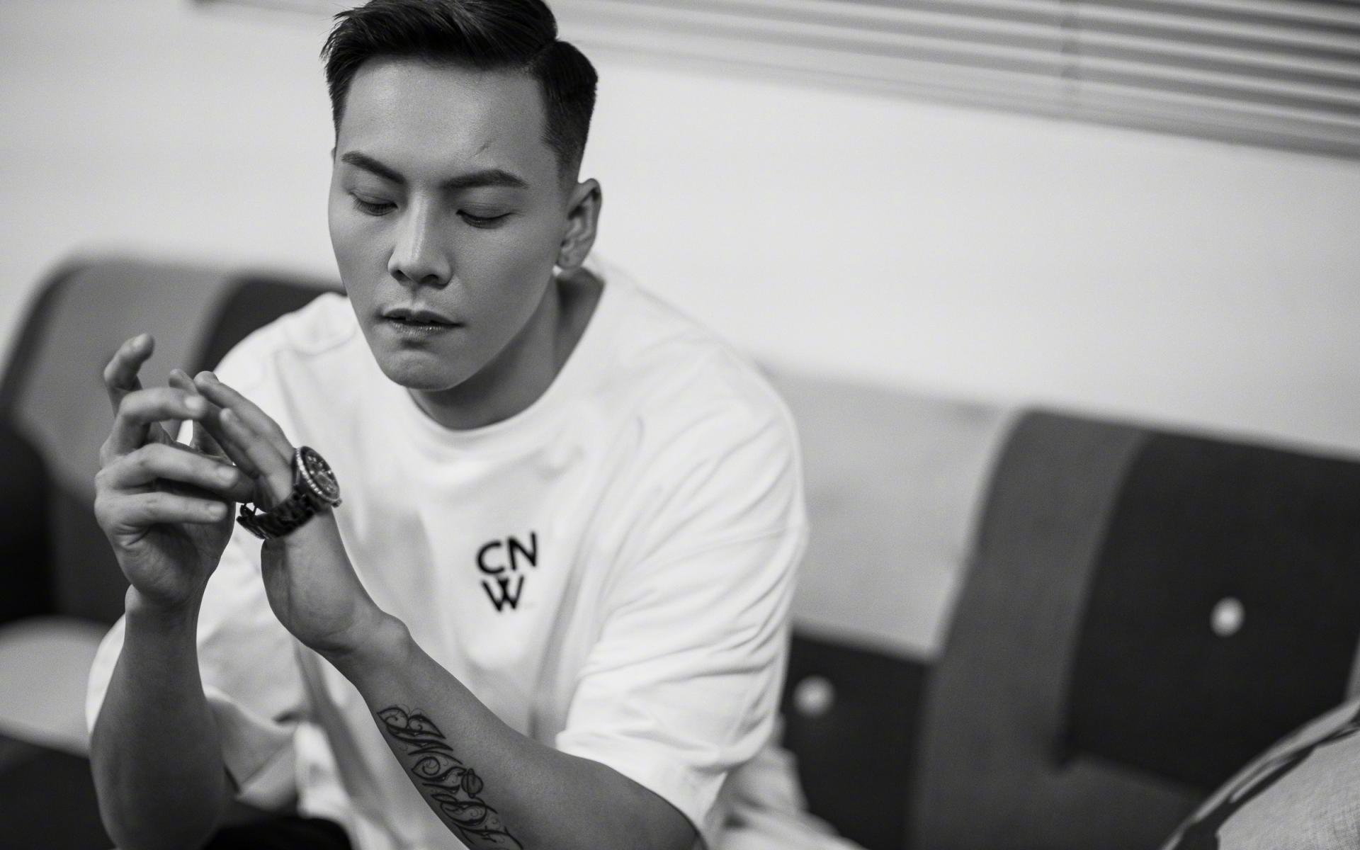 九游登录中心-“赛季最激烈系列赛，比分胶着引发全场惊呼”，比分多少了