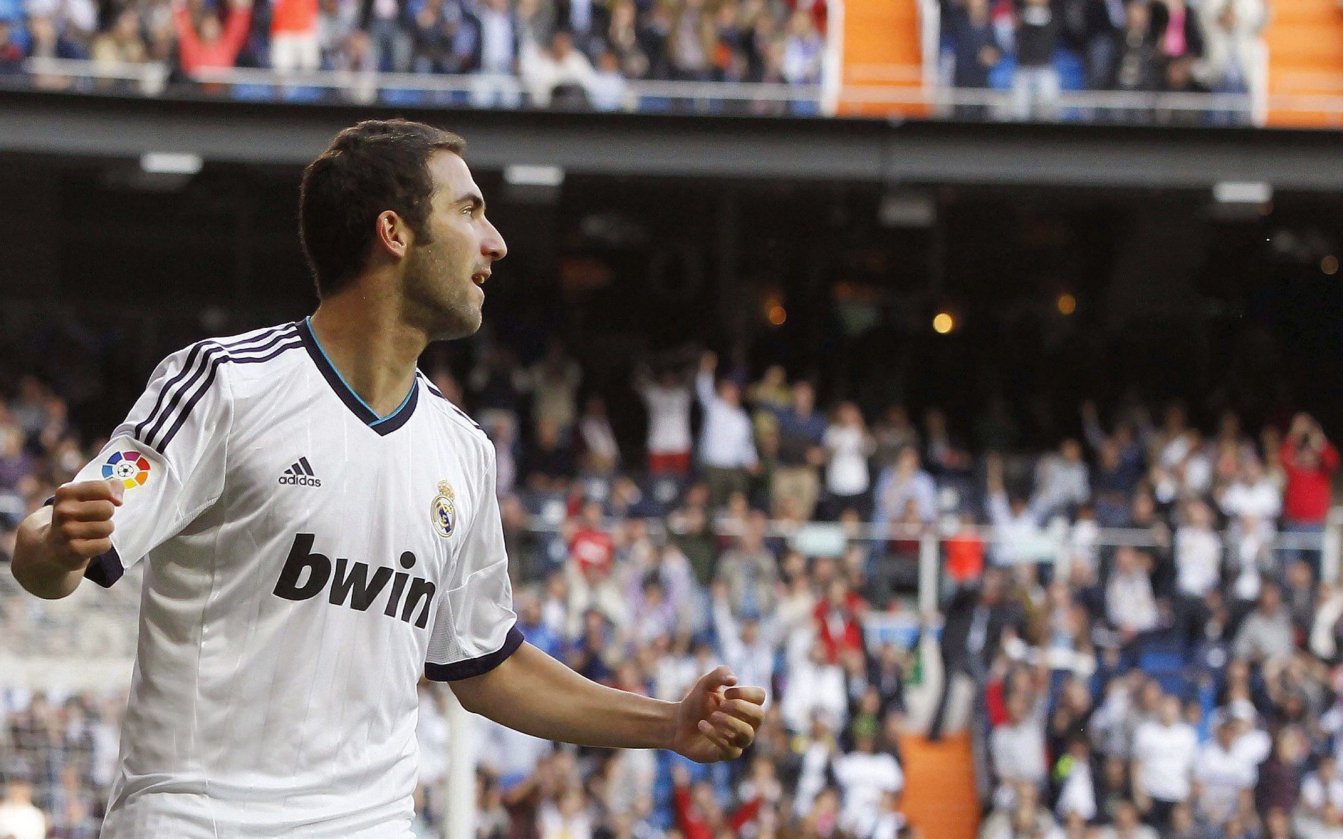 泰国球队决心全力拼搏，争取亚冠上的好成绩，泰国球队亚冠最好成绩