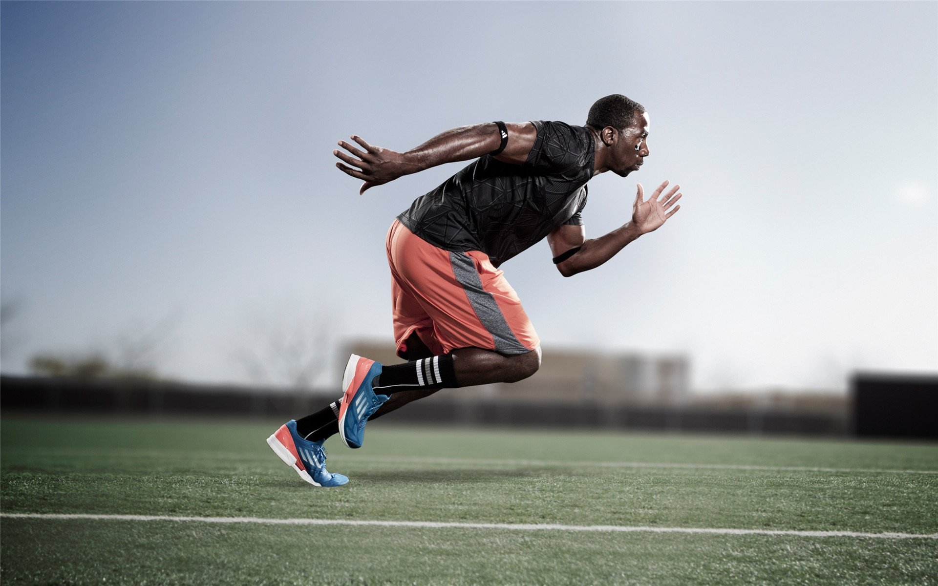 九游下载中心-欧洲金靴归属战中各联赛射手表现差异化对比，2021赛季欧洲金靴