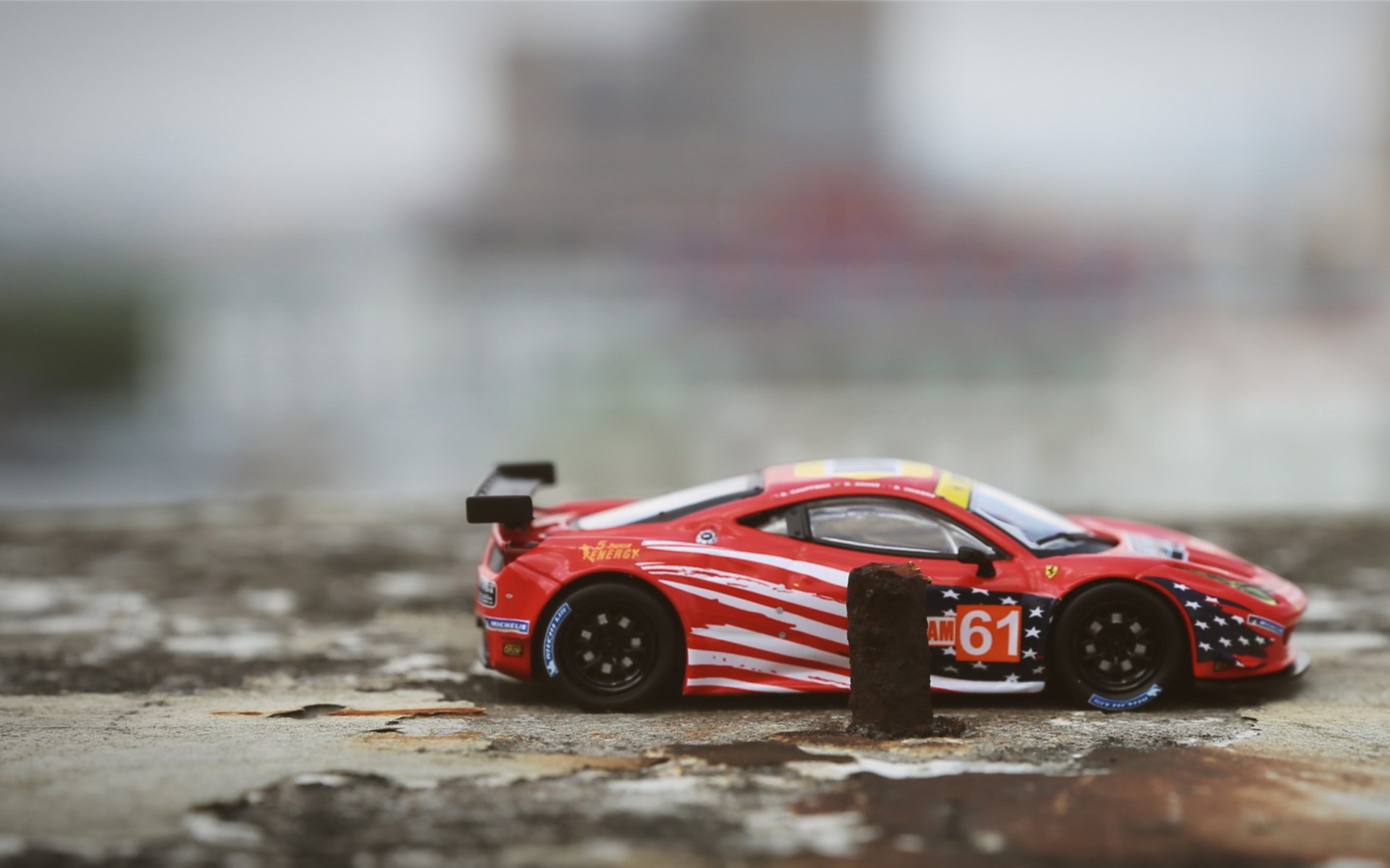 青训机构与国际训练营签约合作定期输送优秀球员出国学习，国外青训俱乐部招生